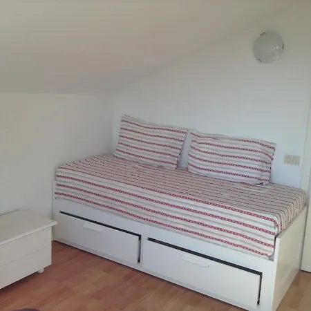 Abbraccio Apartment *